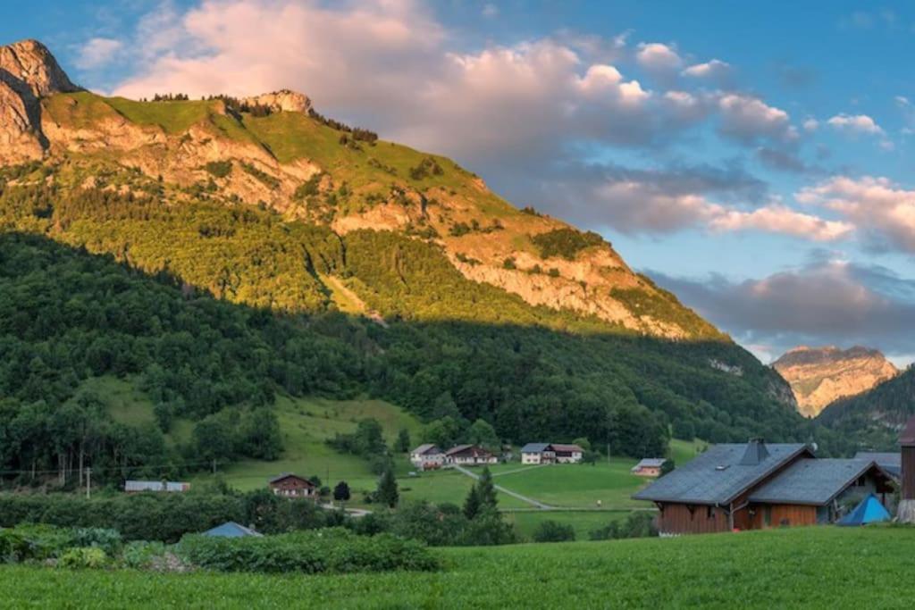 Le Bel Appartement De Montagne Bellevaux Eksteriør bilde